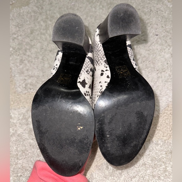 Aldo Snakeskin booties - Picture 4 of 5